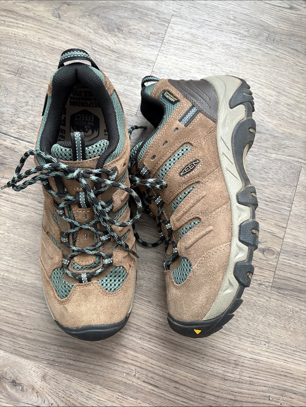 Keen Women's Headout Waterproof Hiking Shoe Size 8